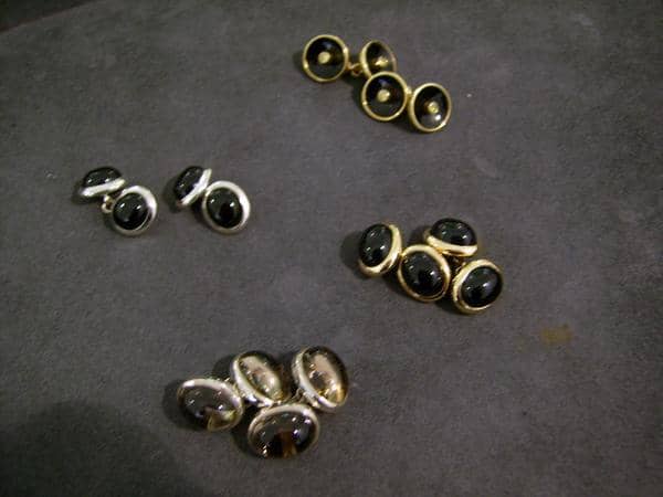 Auswahl verschiedener Modelle mit Stein (Rauchquarz und Onyx) in 750 Gold und 925 Silber